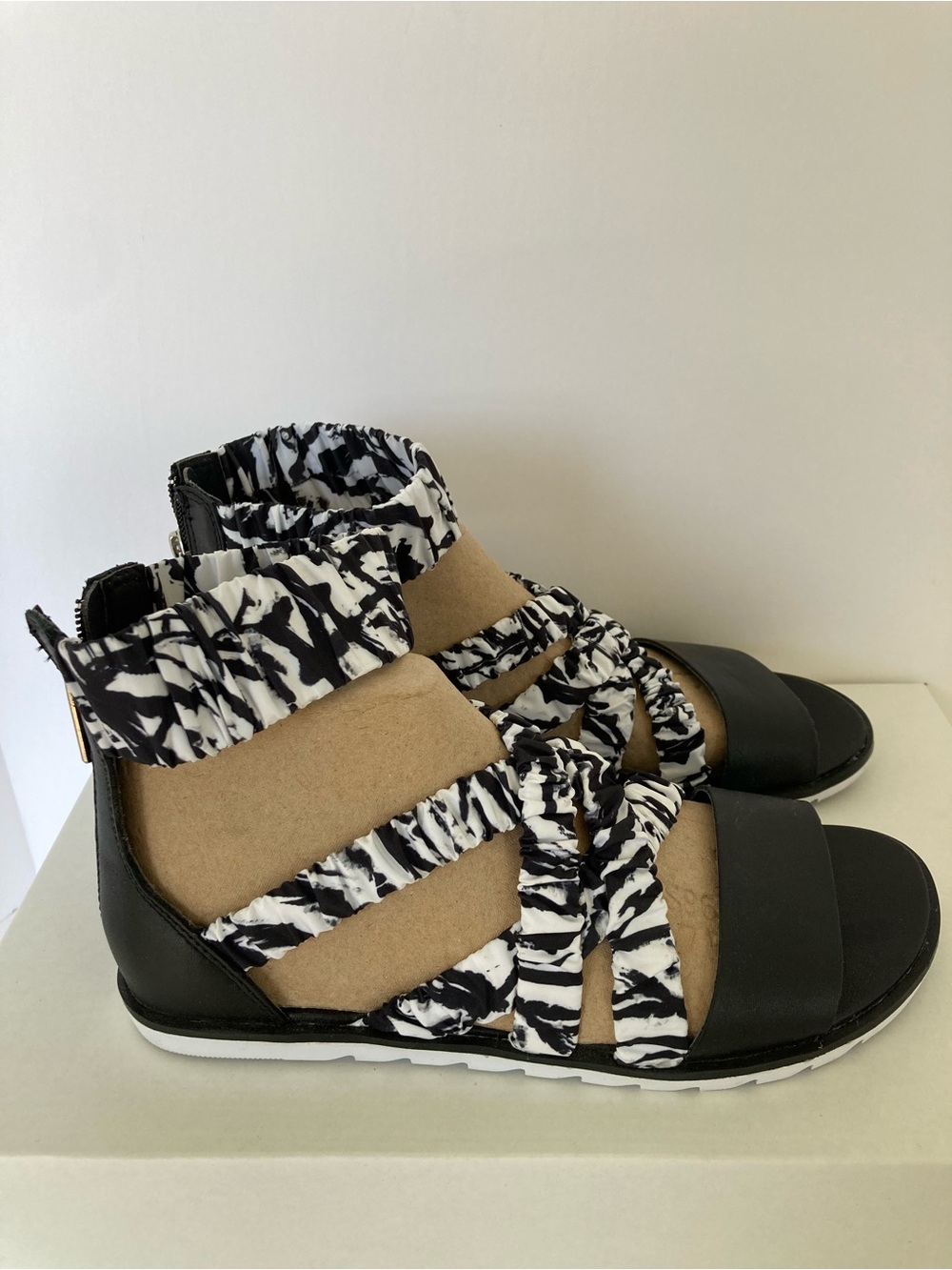 Sorel Ella ll Black and White Patterned Strap Sandals